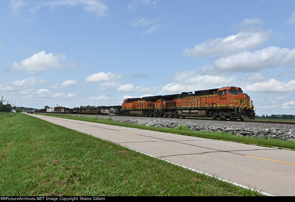 BNSF 5462